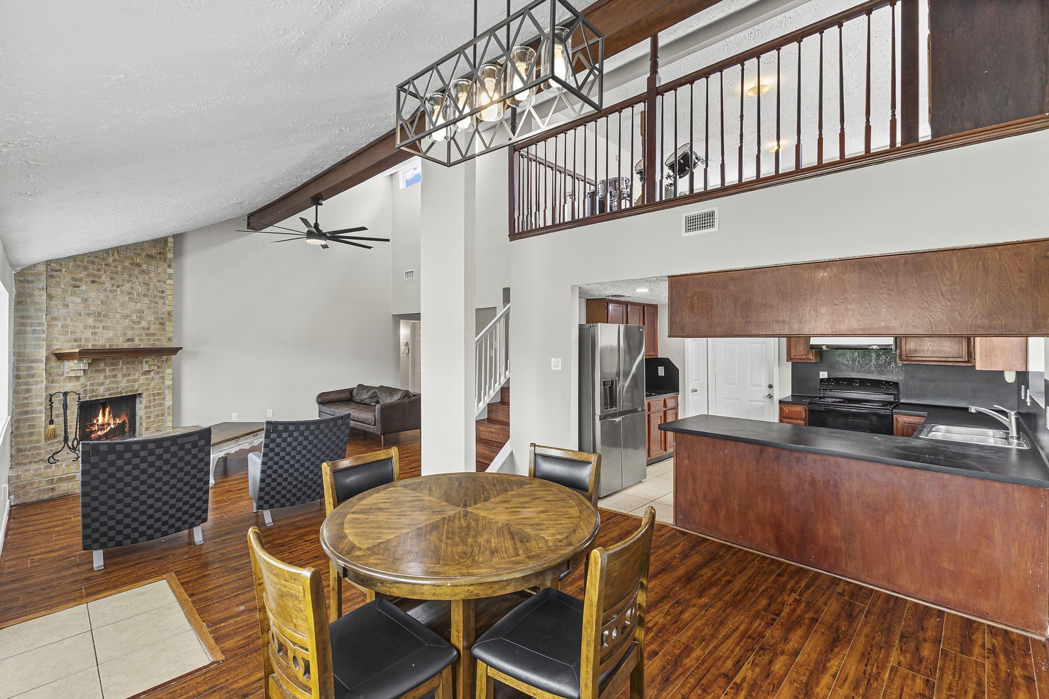 16723 Quail Meadow Drive Property Photo 9