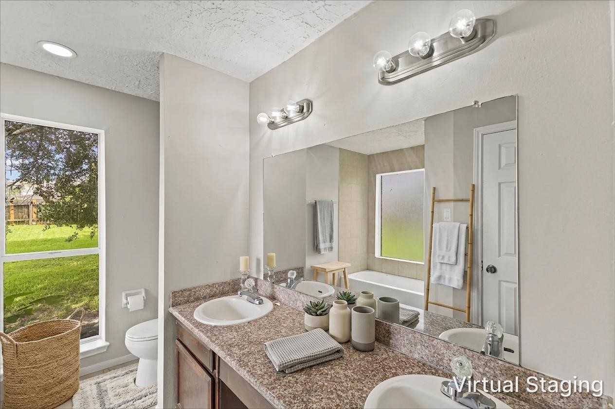 16723 Quail Meadow Drive Property Photo 22