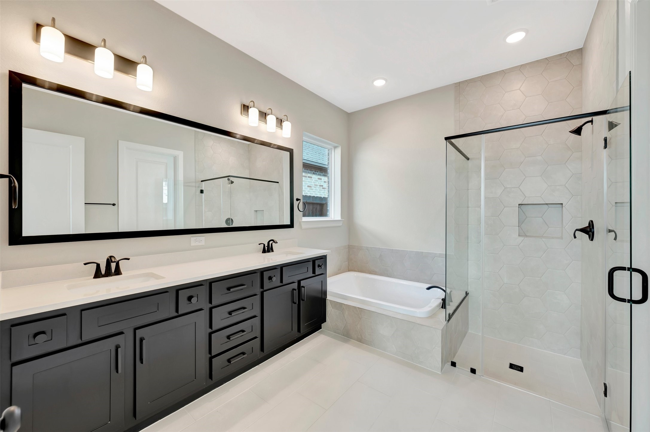 127 Savory Saute Drive Property Photo 32
