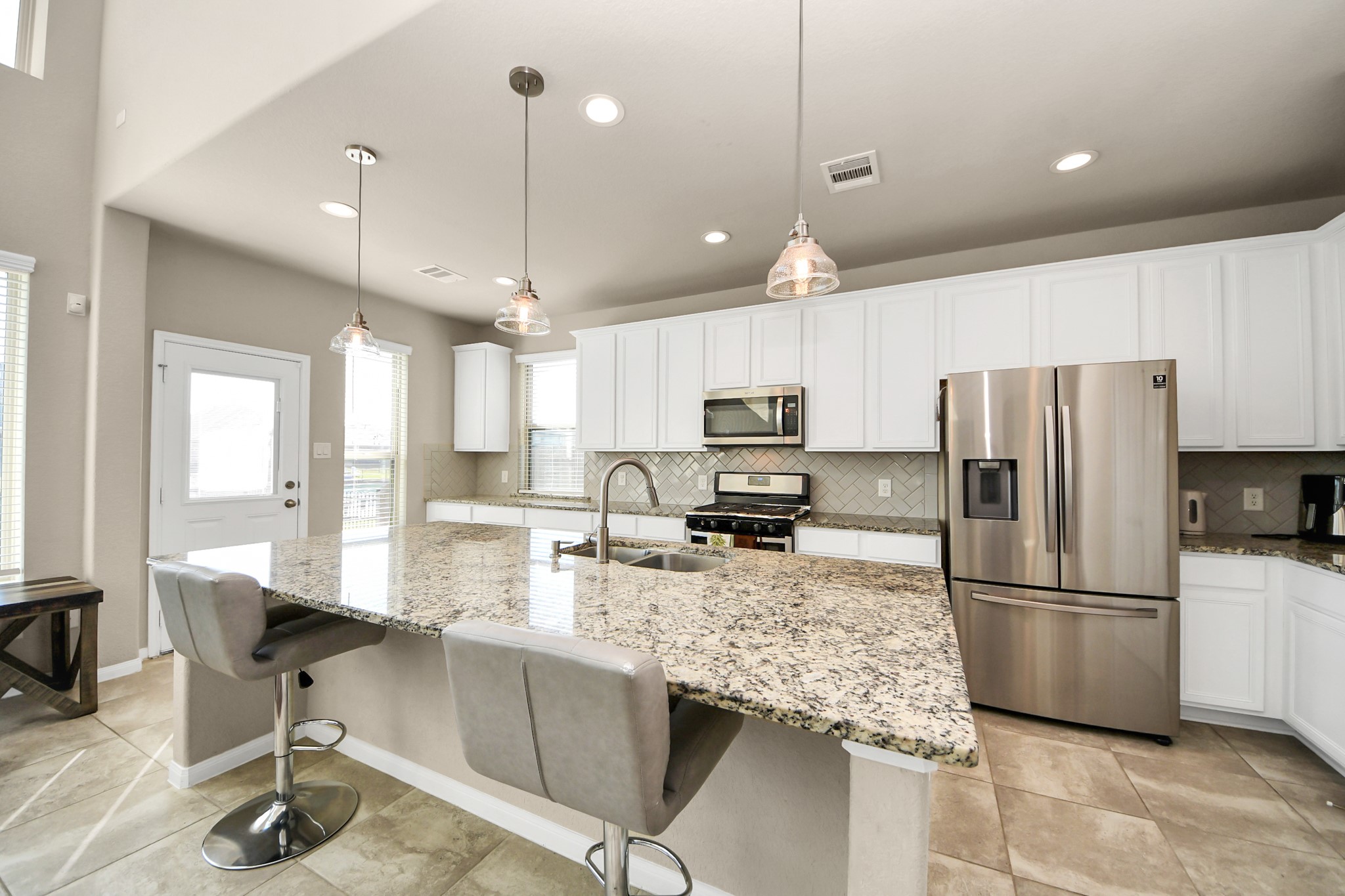 29482 Westhope Drive Property Photo 14