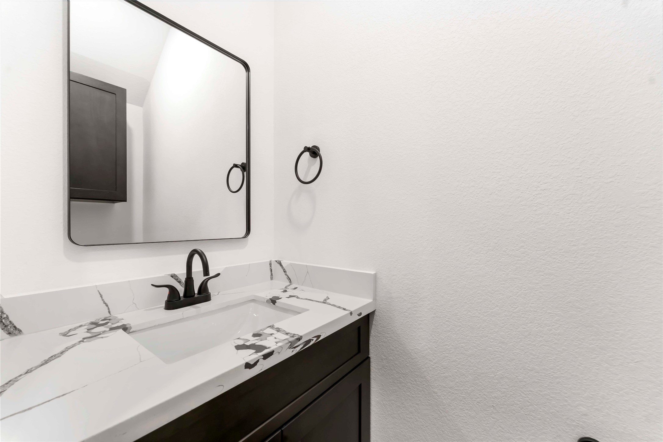 7987 Chateau Street D Property Photo 19