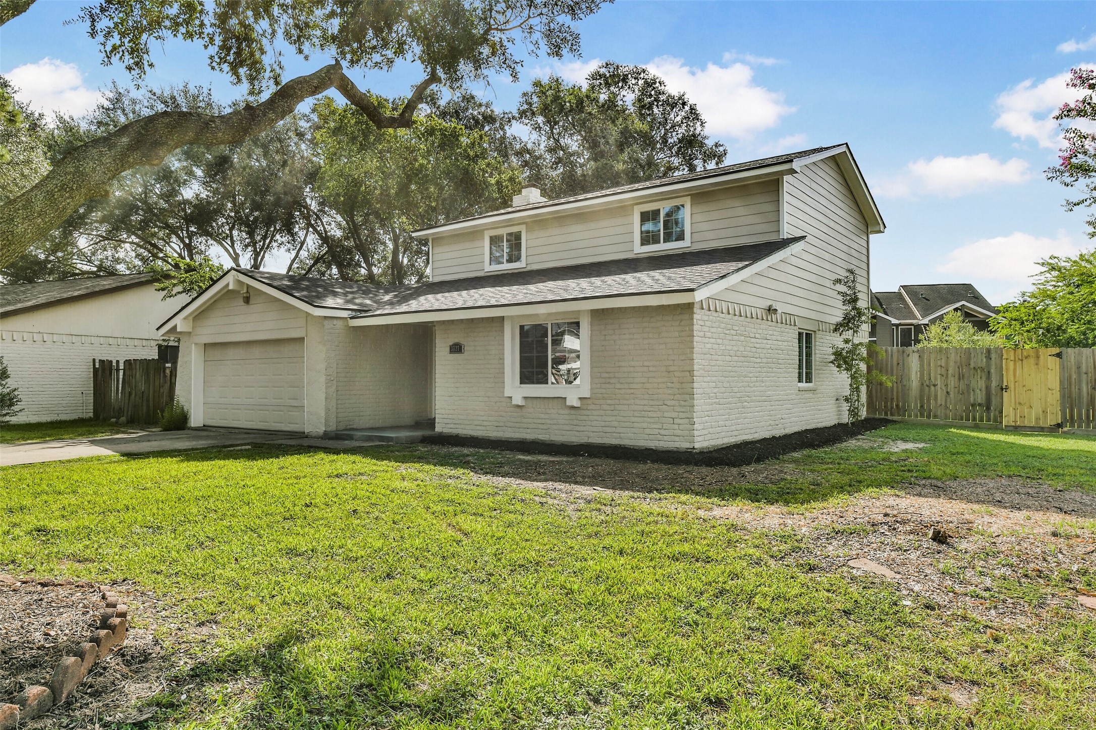3727 Thursa Lane Property Photo 3