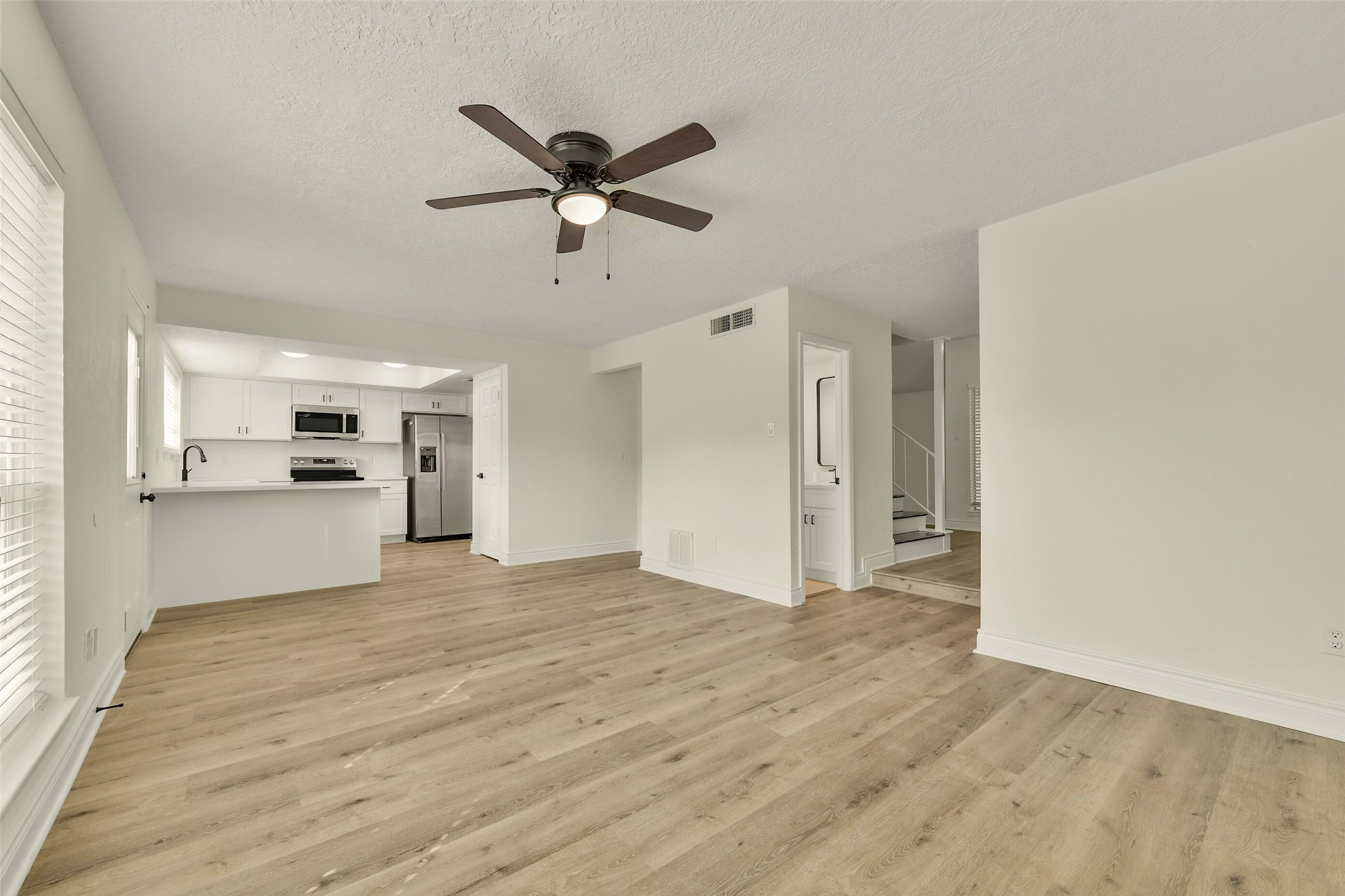 3727 Thursa Lane Property Photo 7