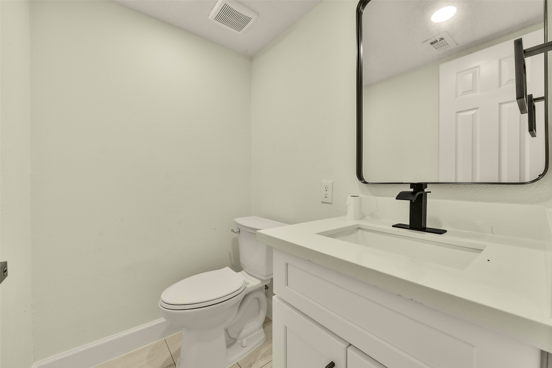 3727 Thursa Lane Property Photo 12