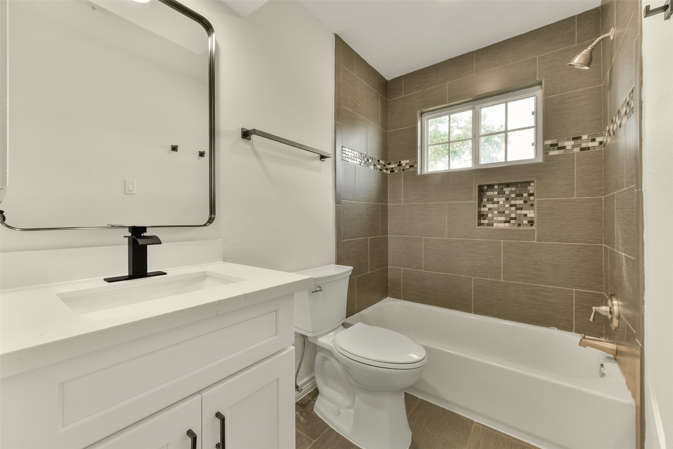3727 Thursa Lane Property Photo 18