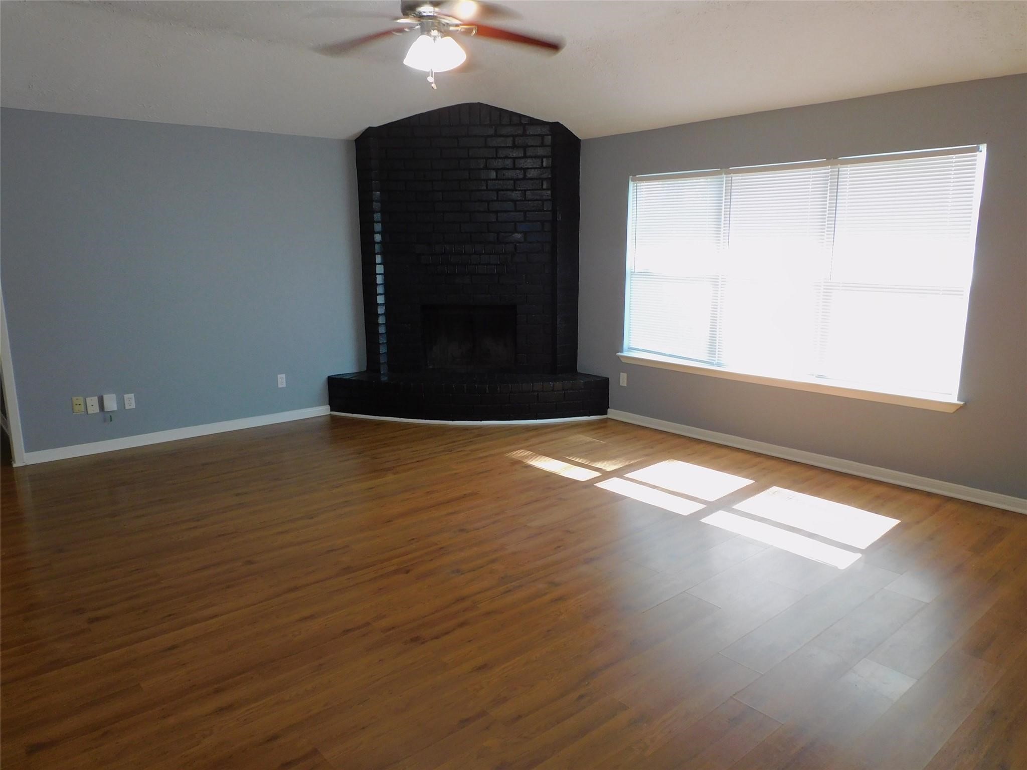 1338 Leadenhall Circle Property Photo 4