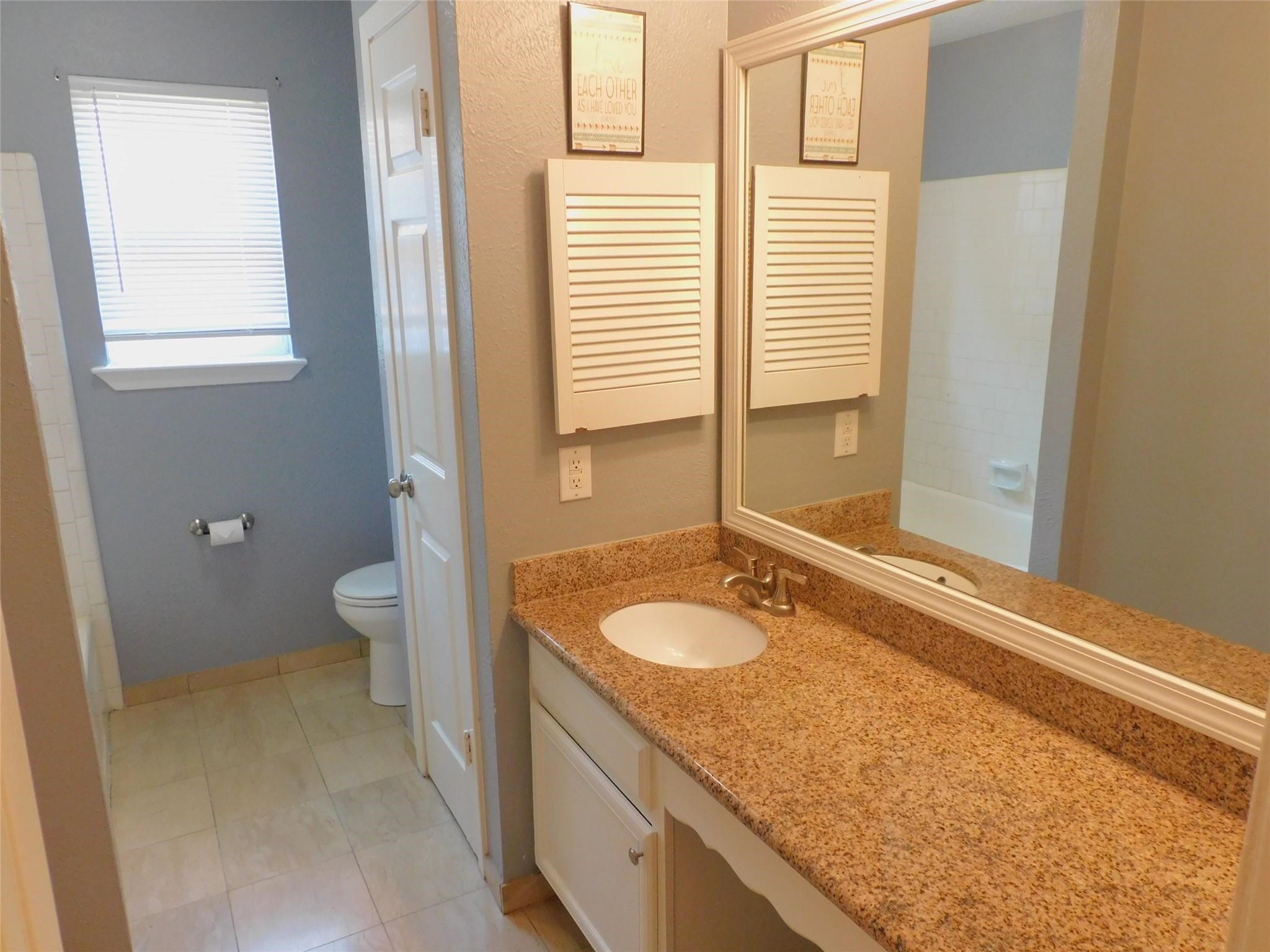 1338 Leadenhall Circle Property Photo 12