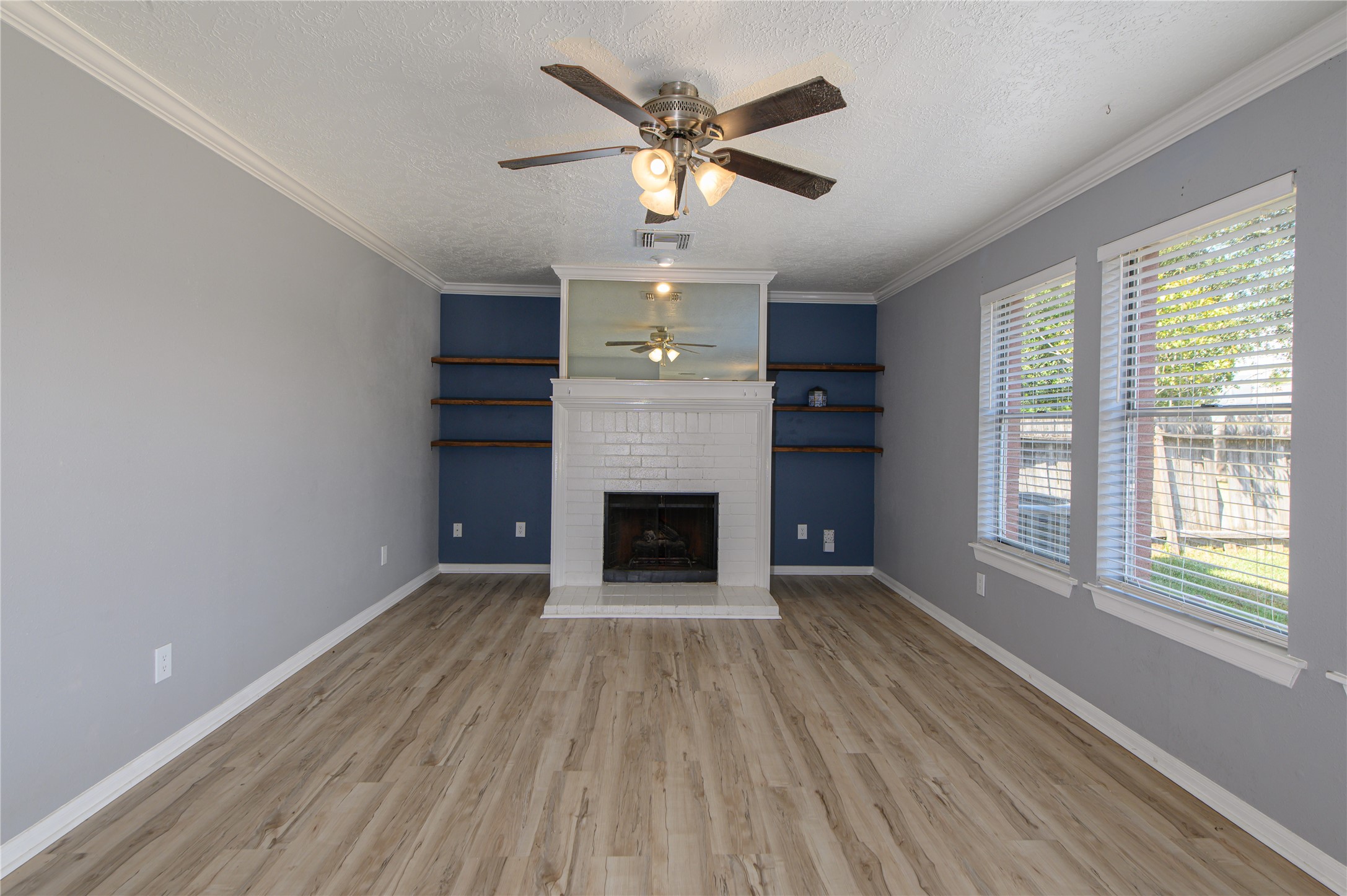 14831 Saint Cloud Drive Property Photo 6