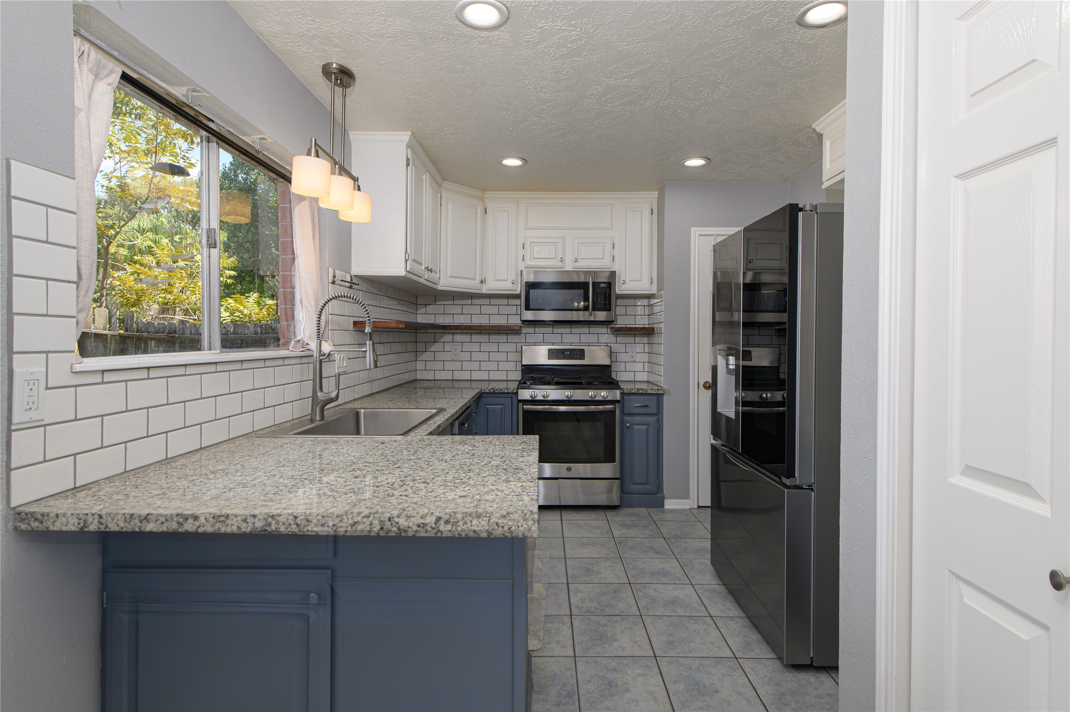 14831 Saint Cloud Drive Property Photo 7