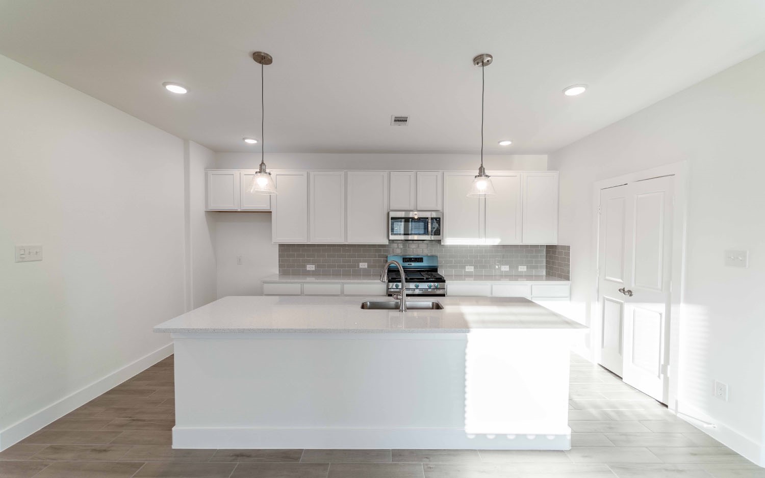 714 Stagecoach Drive Property Photo 5