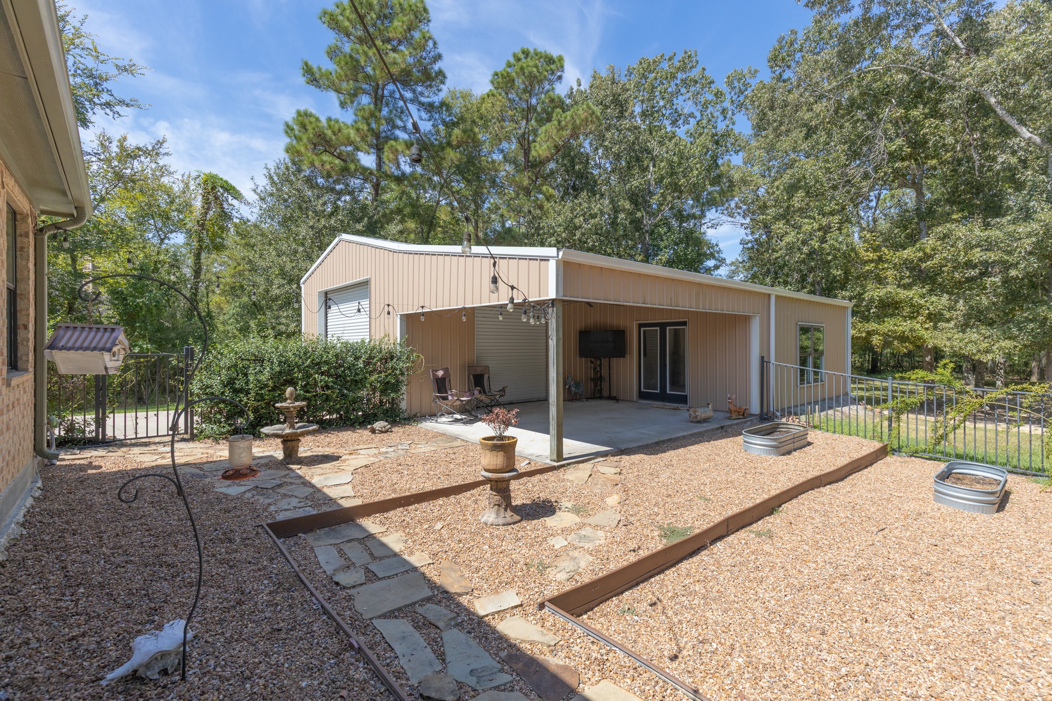 27807 Live Oak View Court Property Photo 4