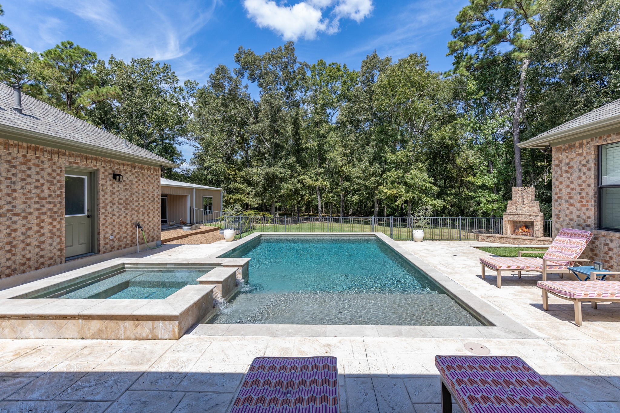 27807 Live Oak View Court Property Photo 5