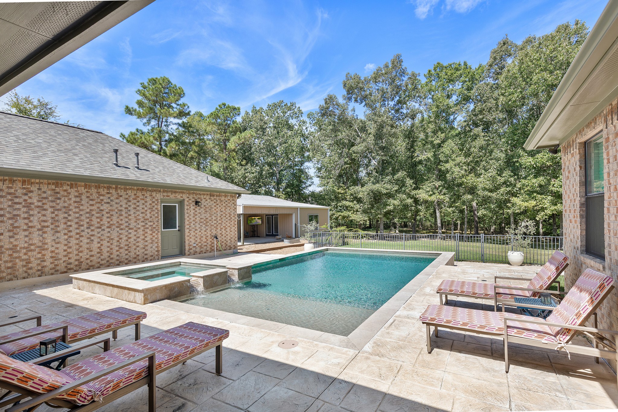 27807 Live Oak View Court Property Photo 13