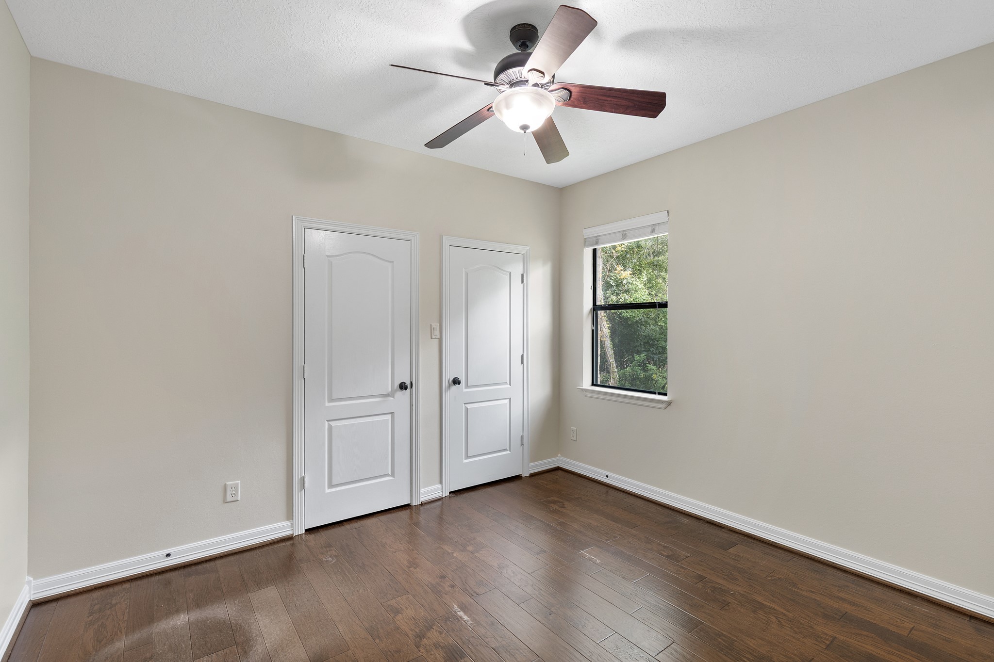 27807 Live Oak View Court Property Photo 32