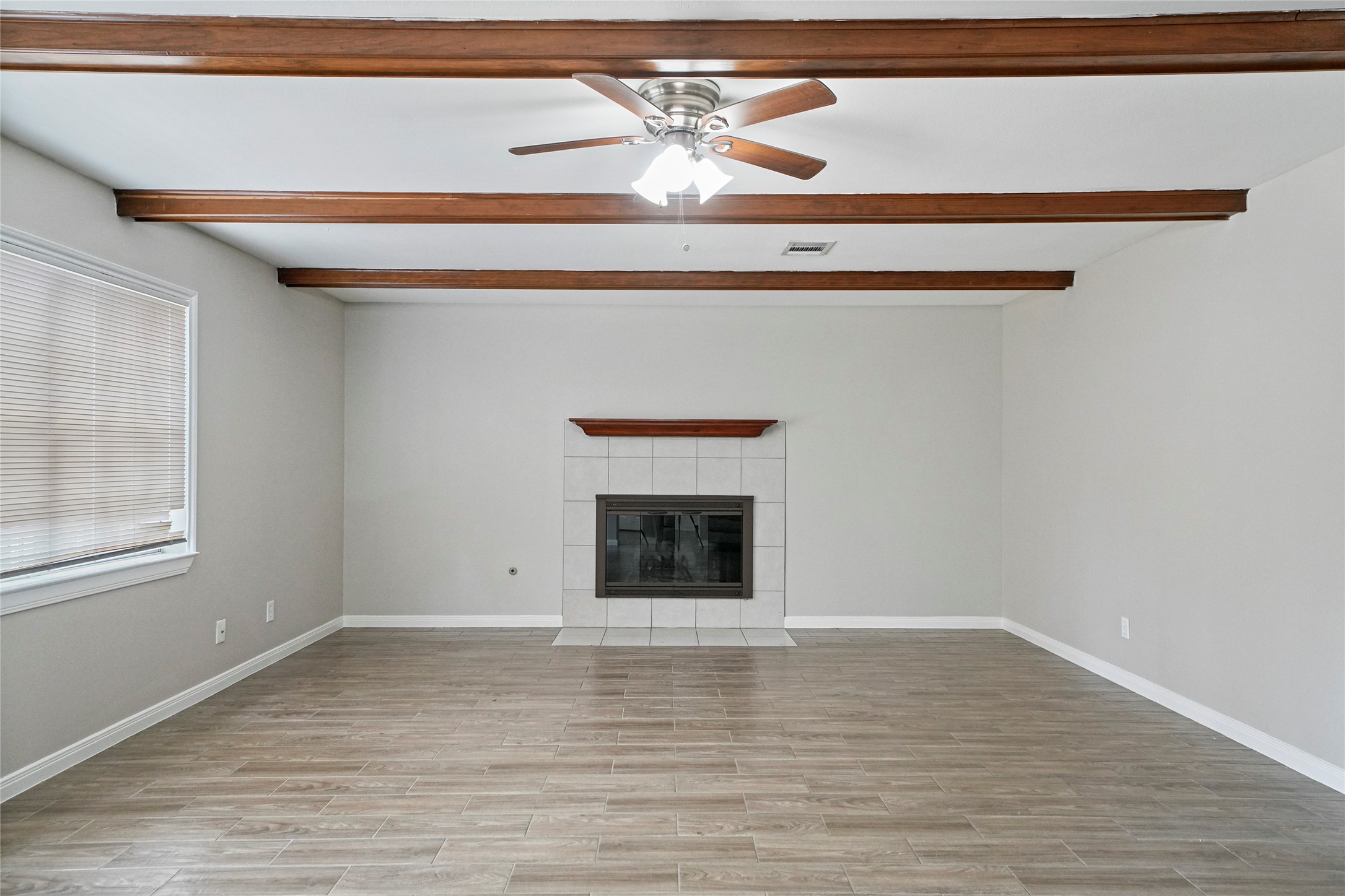 643 Ames Street Property Photo 18
