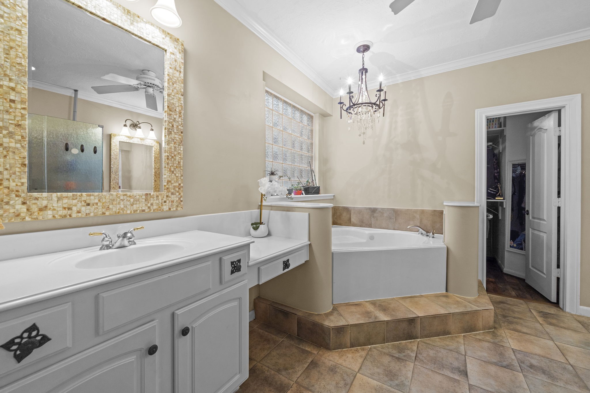 11519 Pecan Canyon Court Property Photo 30