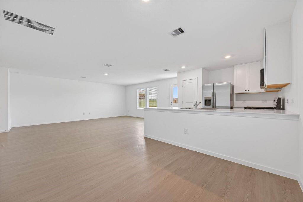 26830 Scarlet Willow Drive Property Photo 6