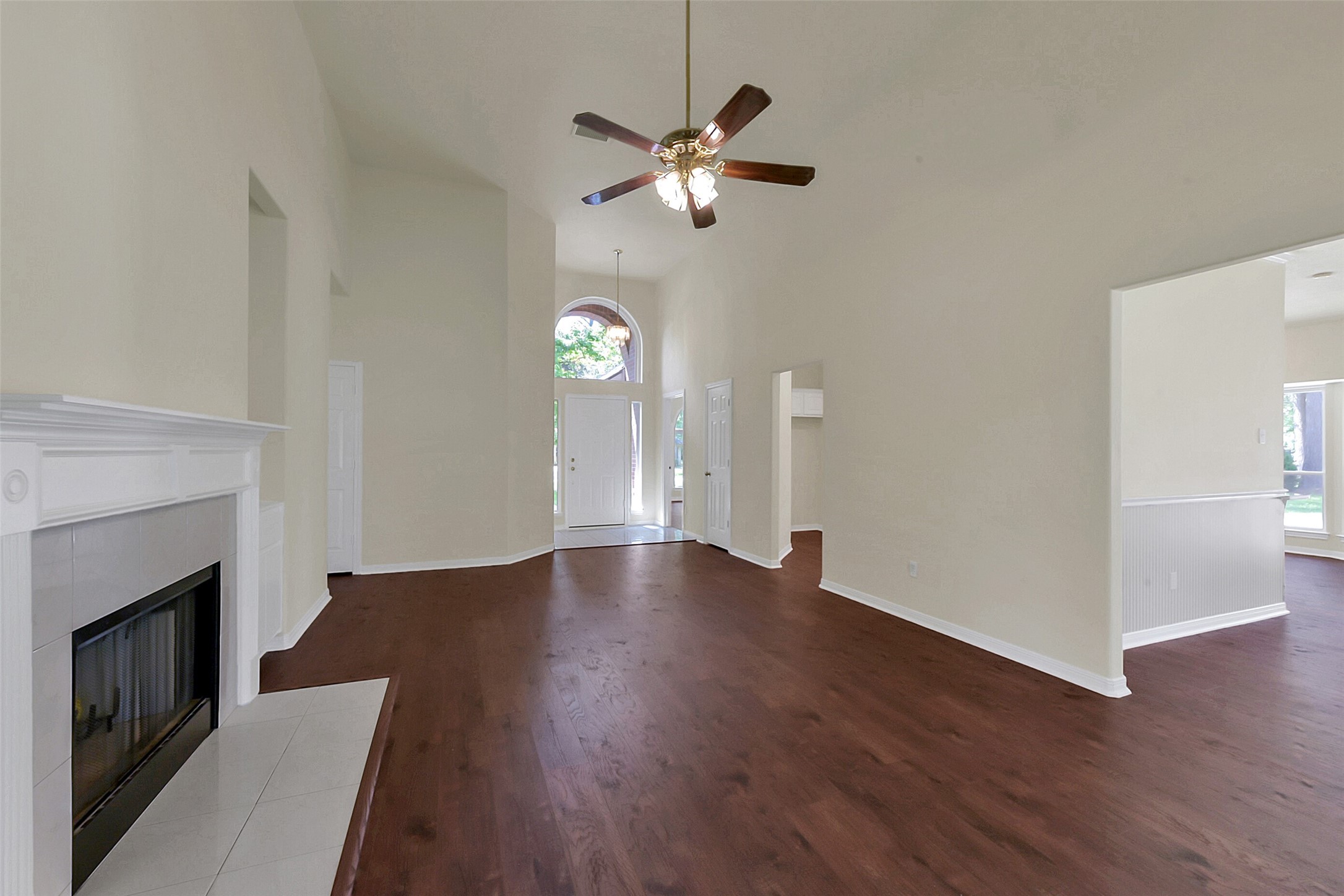 406 Caesars Circle Property Photo 9