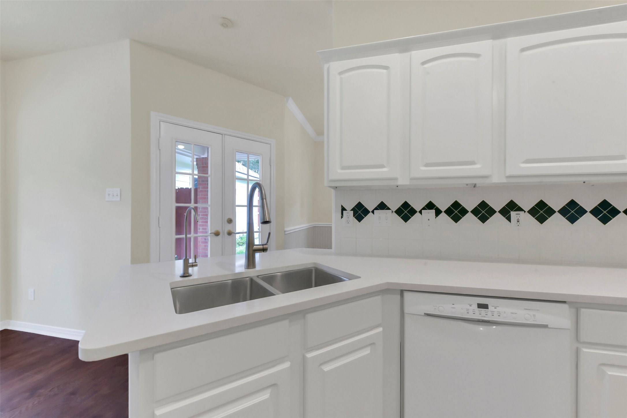 406 Caesars Circle Property Photo 17