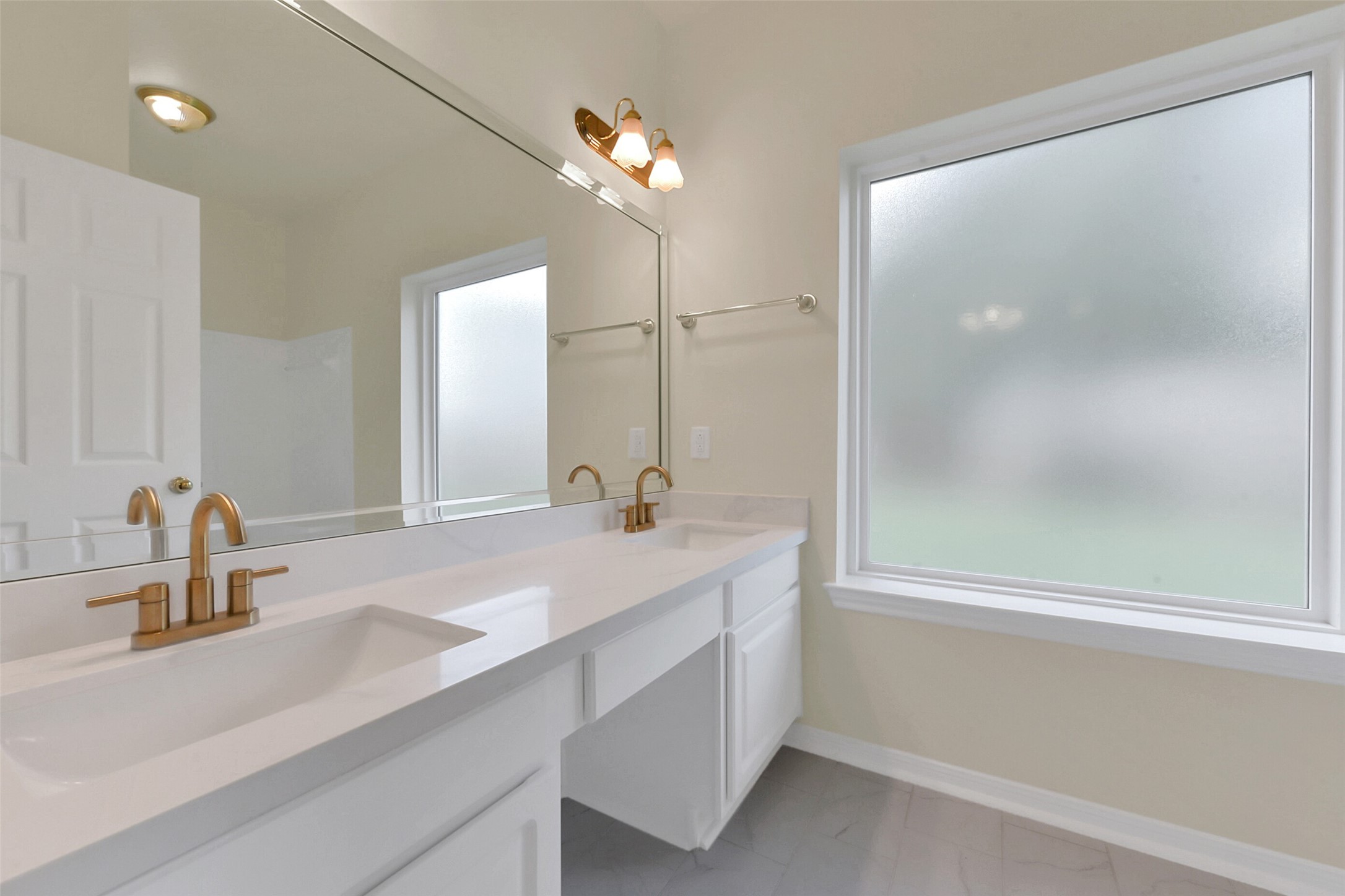 406 Caesars Circle Property Photo 26