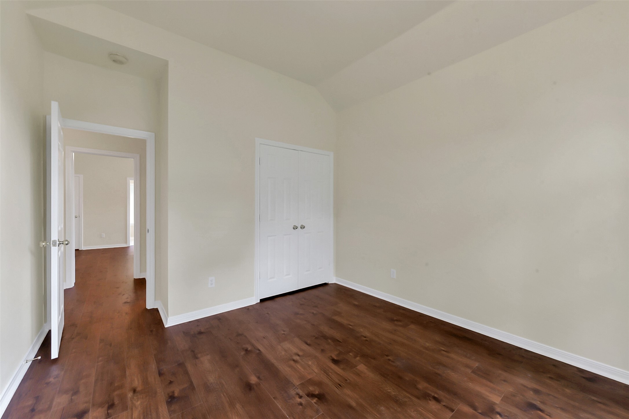 406 Caesars Circle Property Photo 30