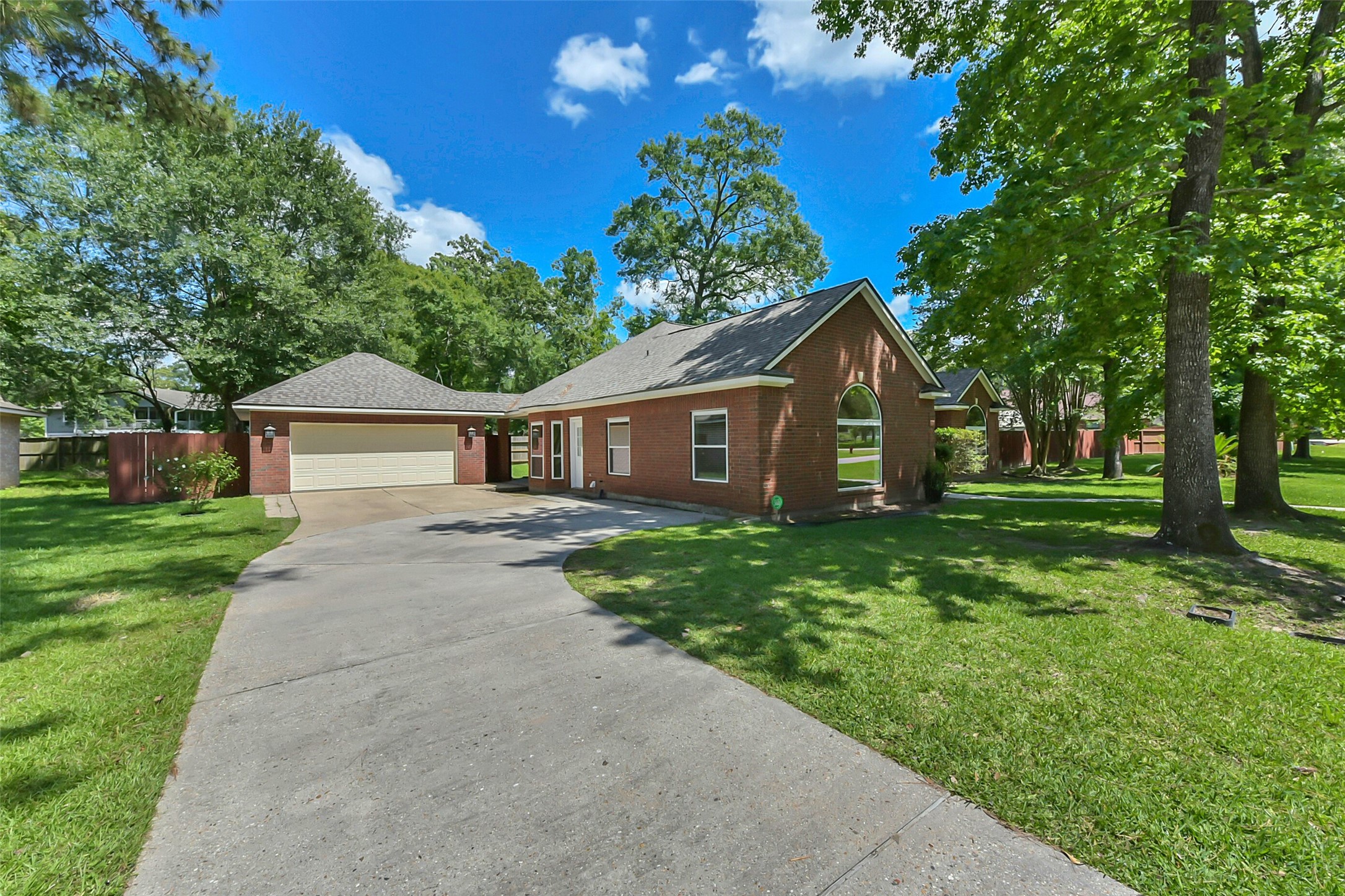 406 Caesars Circle Property Photo 39