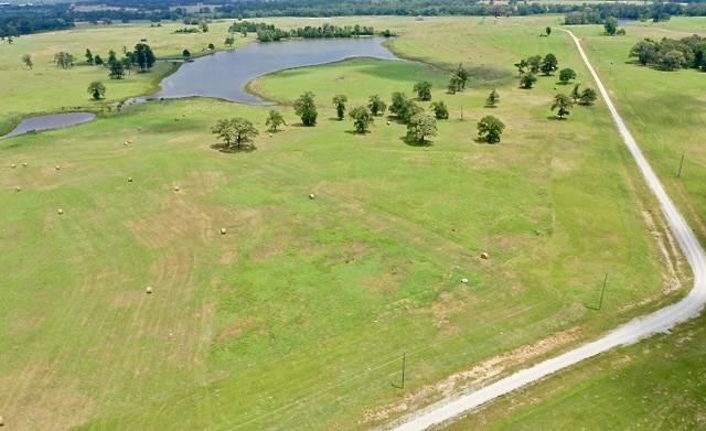315 Clearlake Lane Property Photo 14