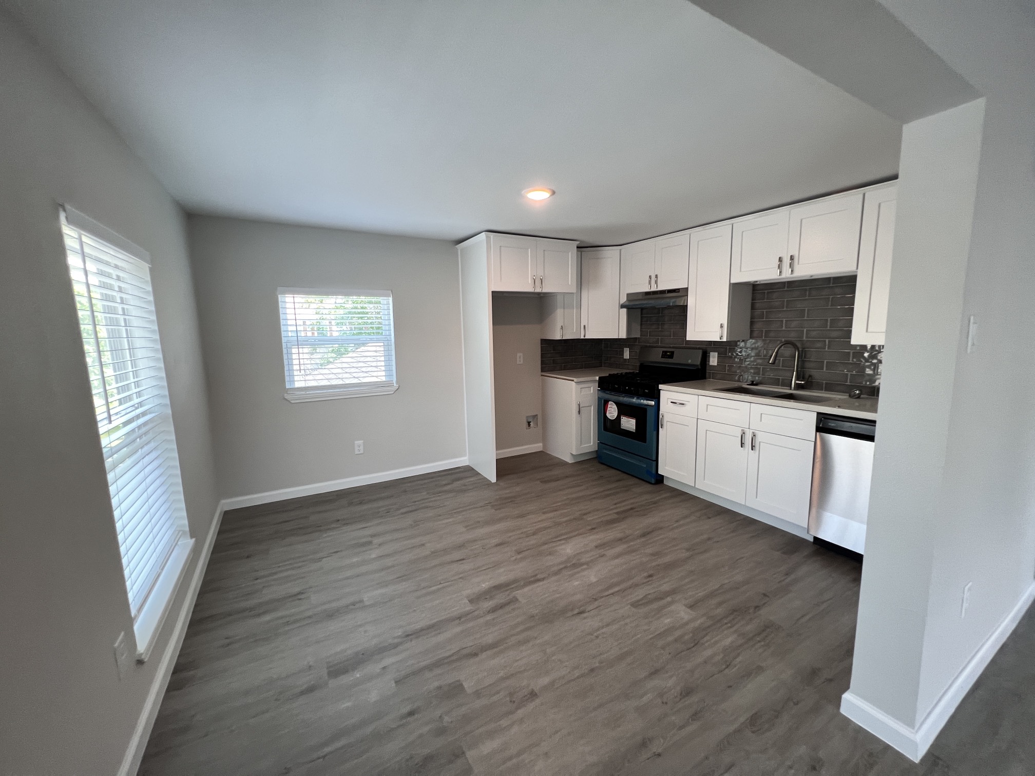6708 Avenue I E Property Photo 4
