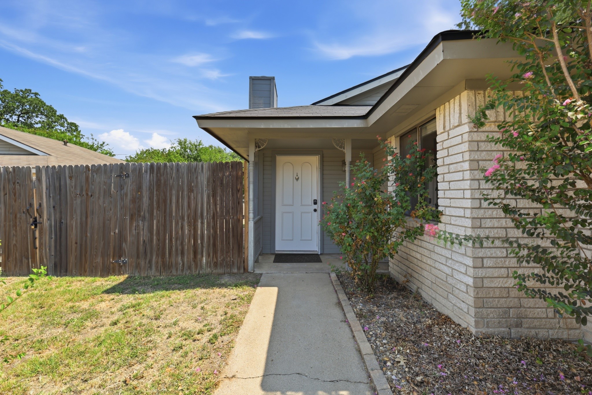 3113 Larkspur Circle Property Photo 3