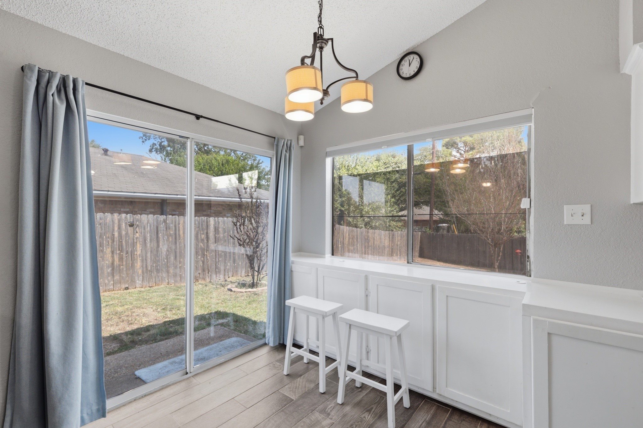 3113 Larkspur Circle Property Photo 5