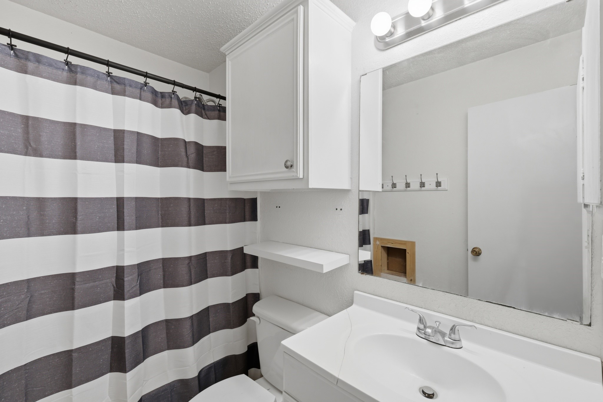 3113 Larkspur Circle Property Photo 8