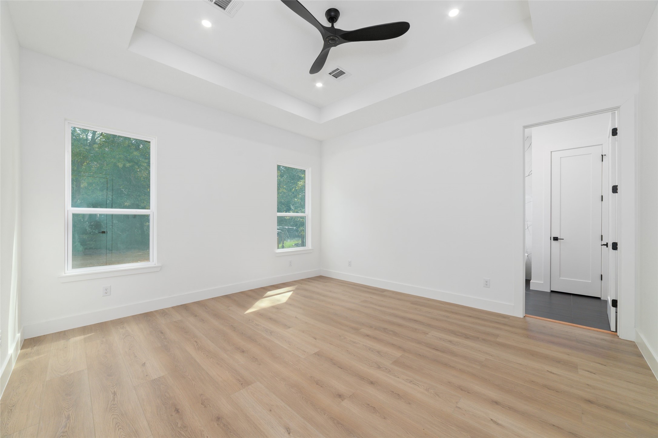 17039 E Hollyhill Dr Property Photo 21