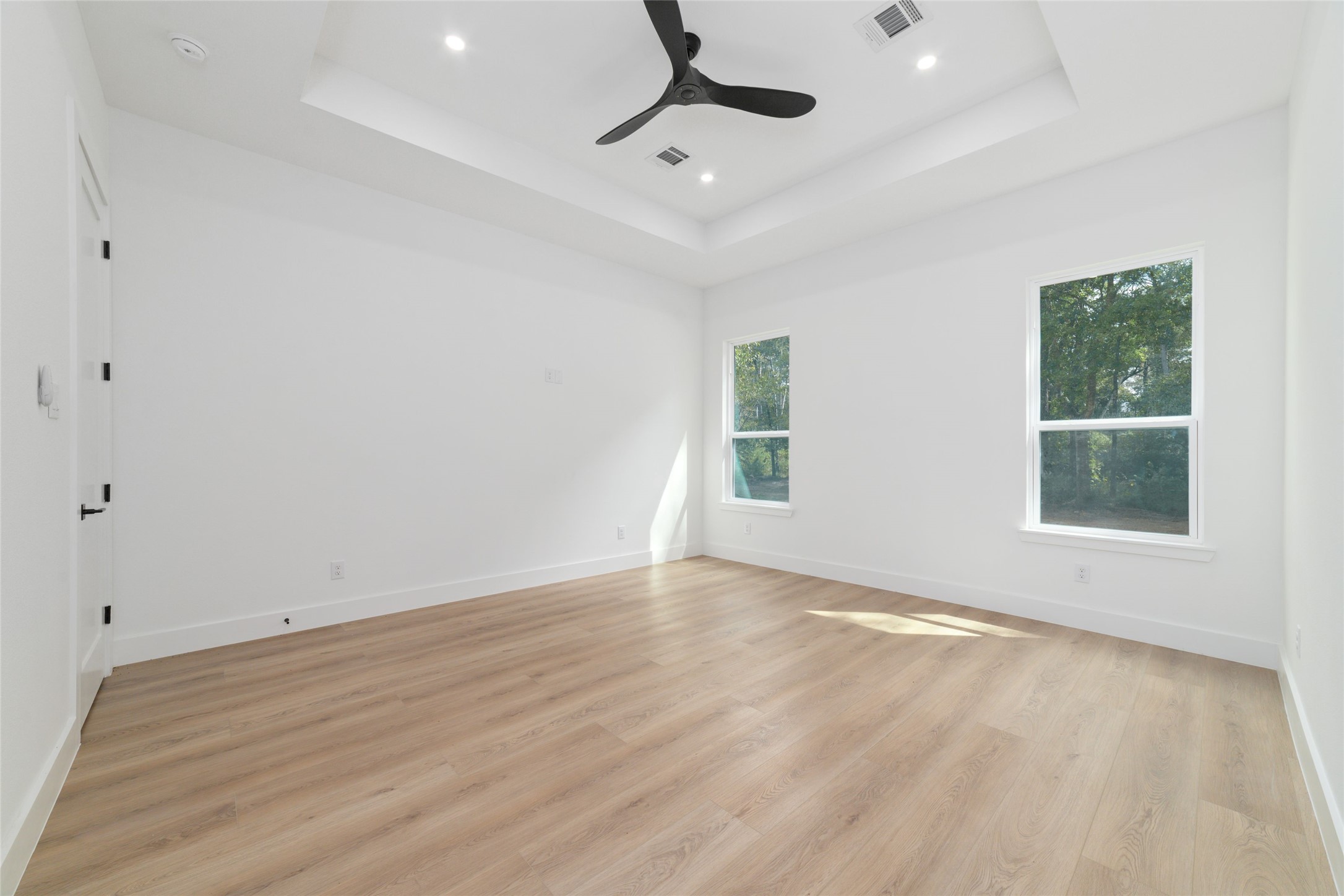 17039 E Hollyhill Dr Property Photo 22