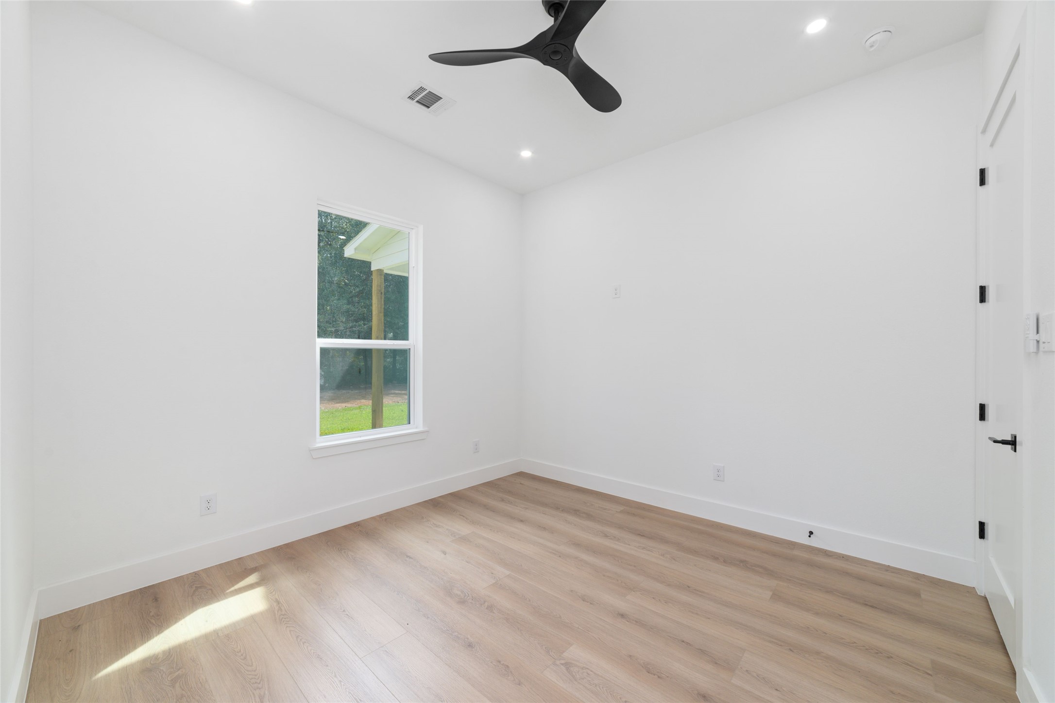 17039 E Hollyhill Dr Property Photo 33