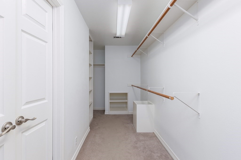 501 Crown Colony Drive Property Photo 38