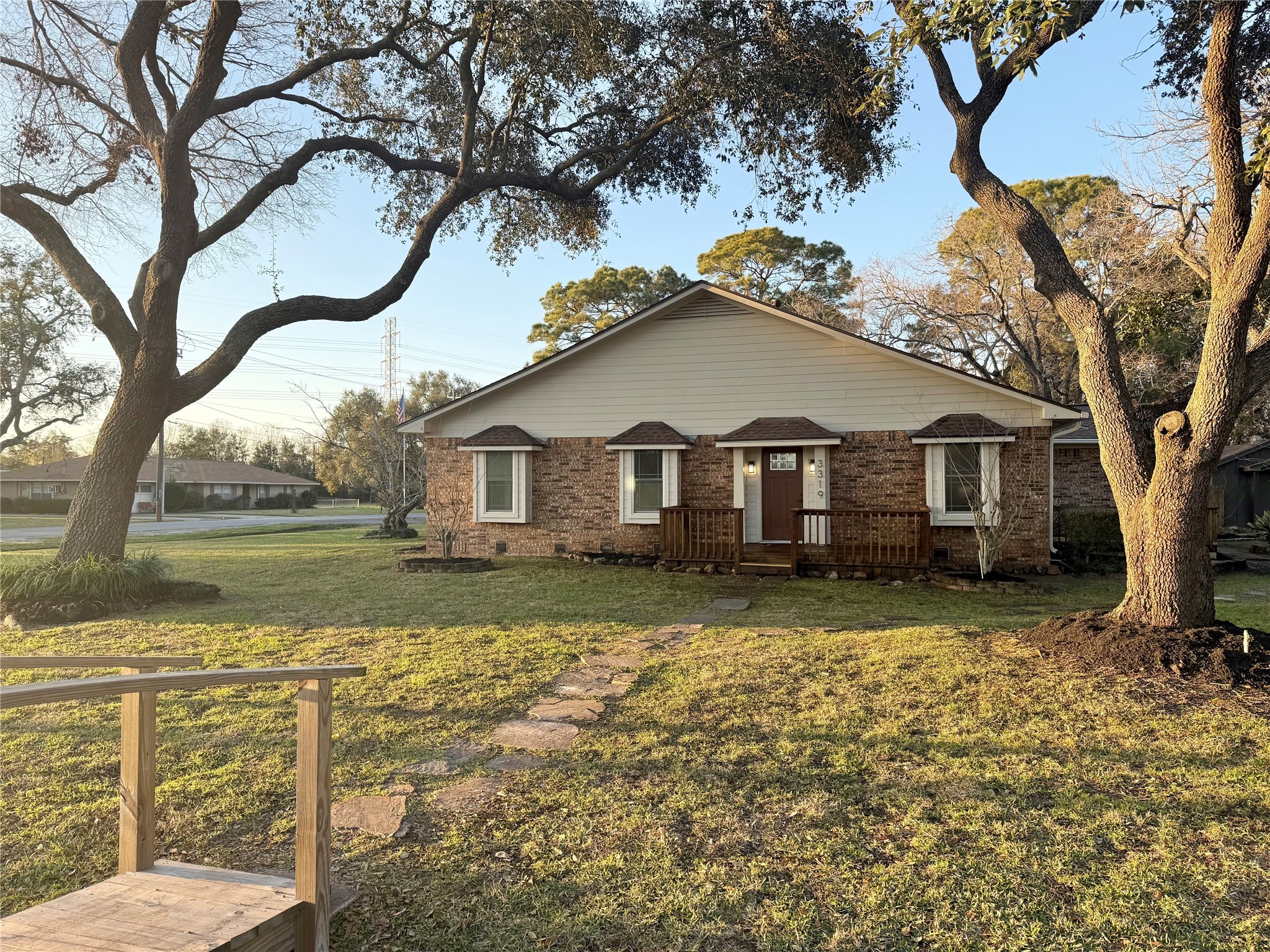 3319 Cline Road Property Photo 3