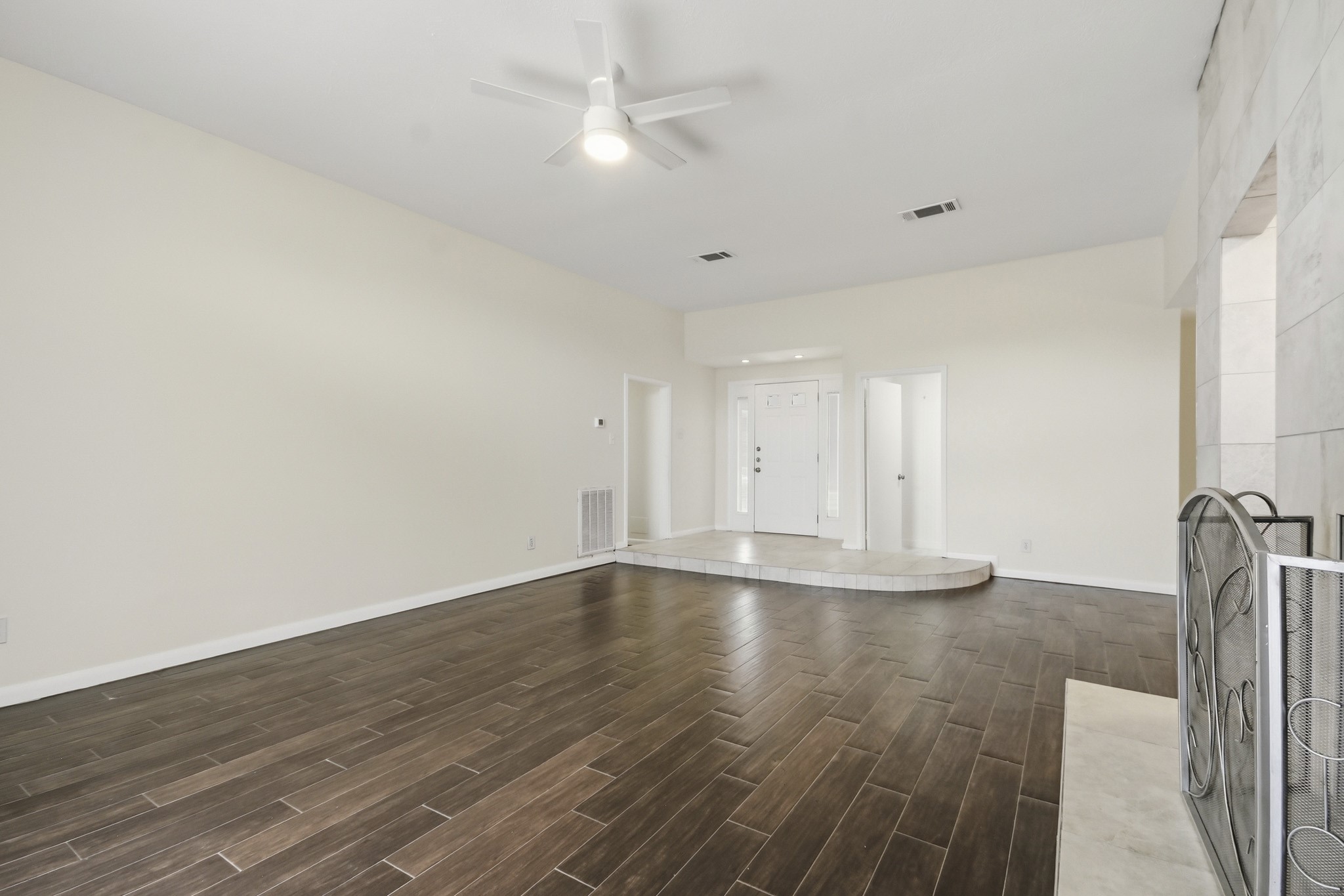 830 Seacliff Drive Property Photo 7