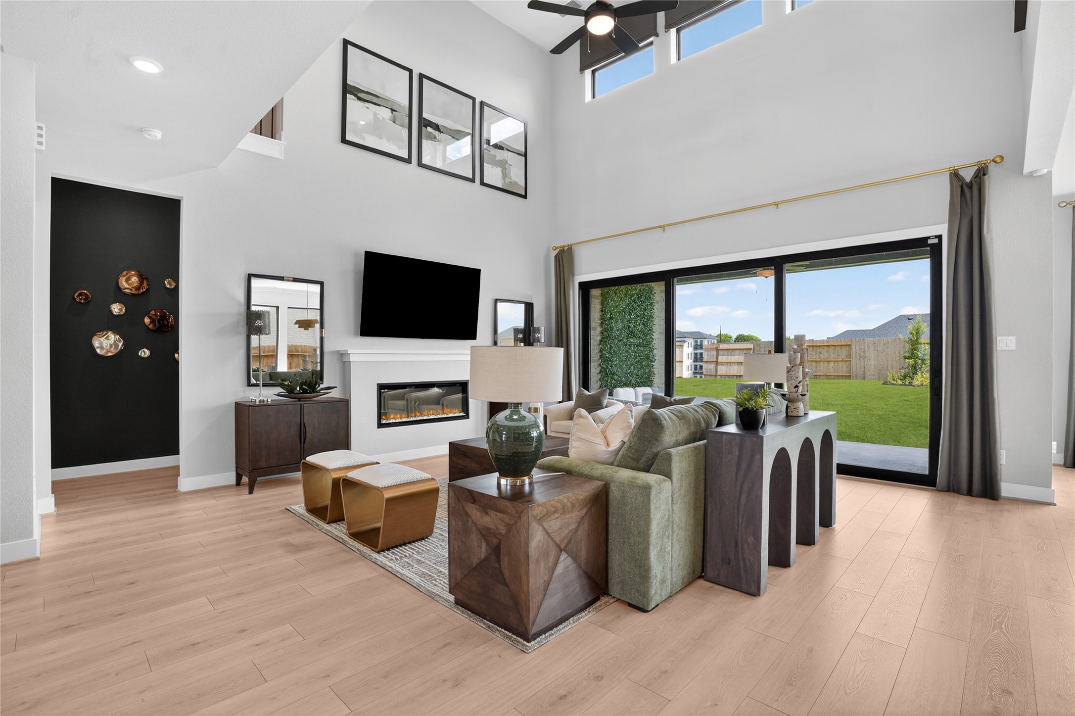 21815 Clover Thistle Court Property Photo 16