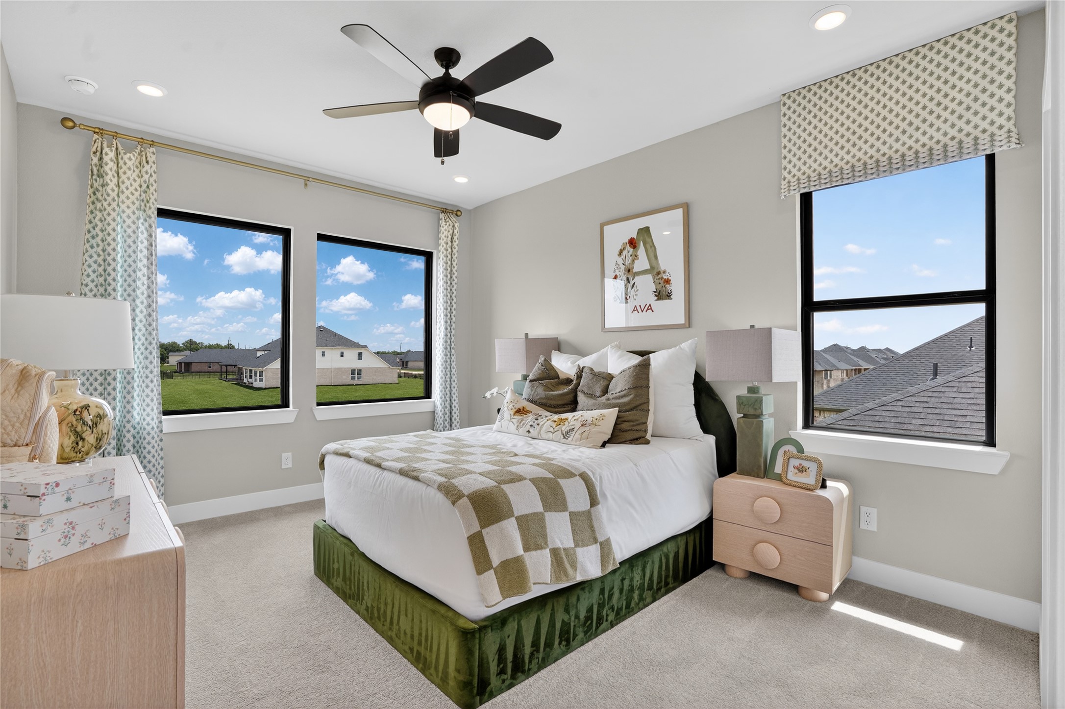 21815 Clover Thistle Court Property Photo 33