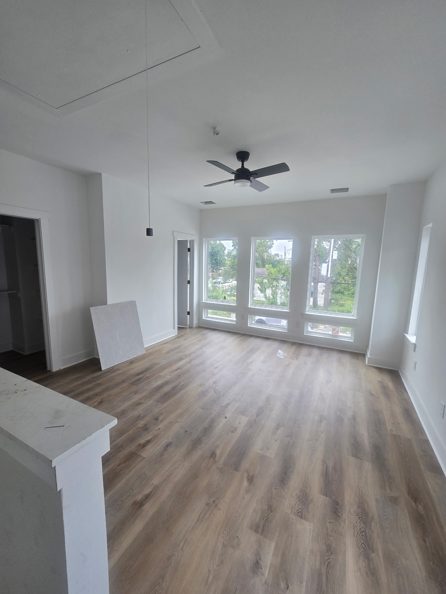 1206 Schweikhardt Street A-d Property Photo 3