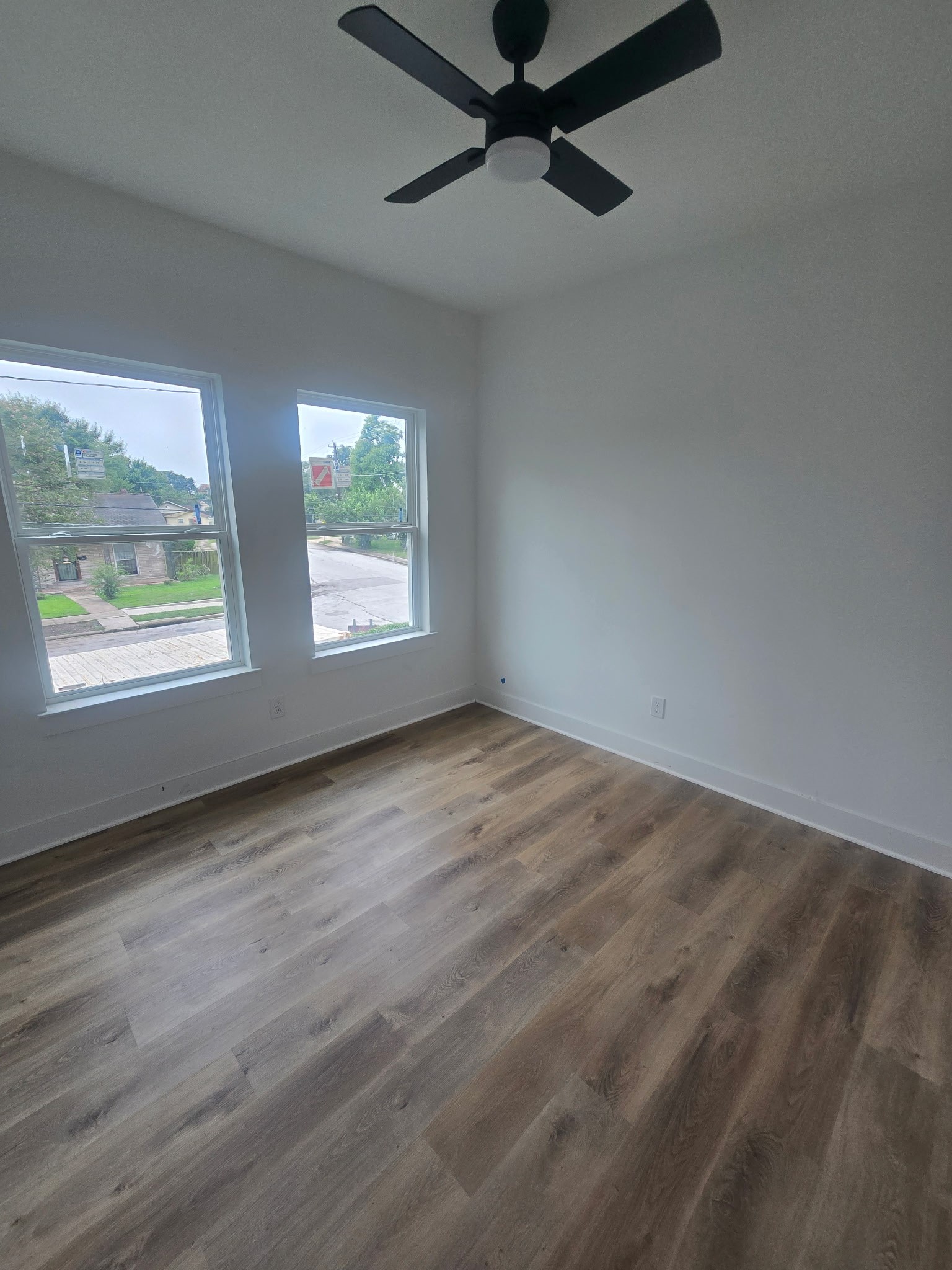 1206 Schweikhardt Street A-d Property Photo 7