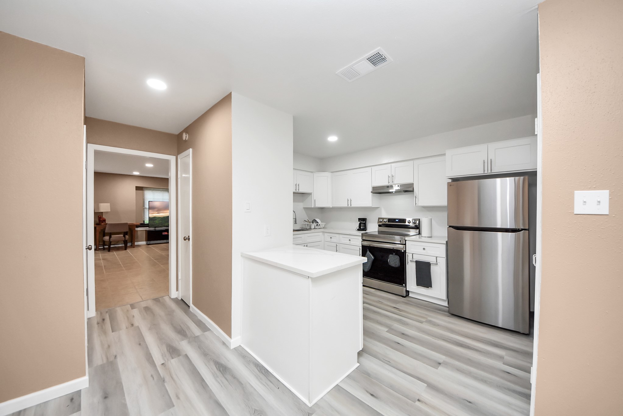 6710 Biggs Court Property Photo 17