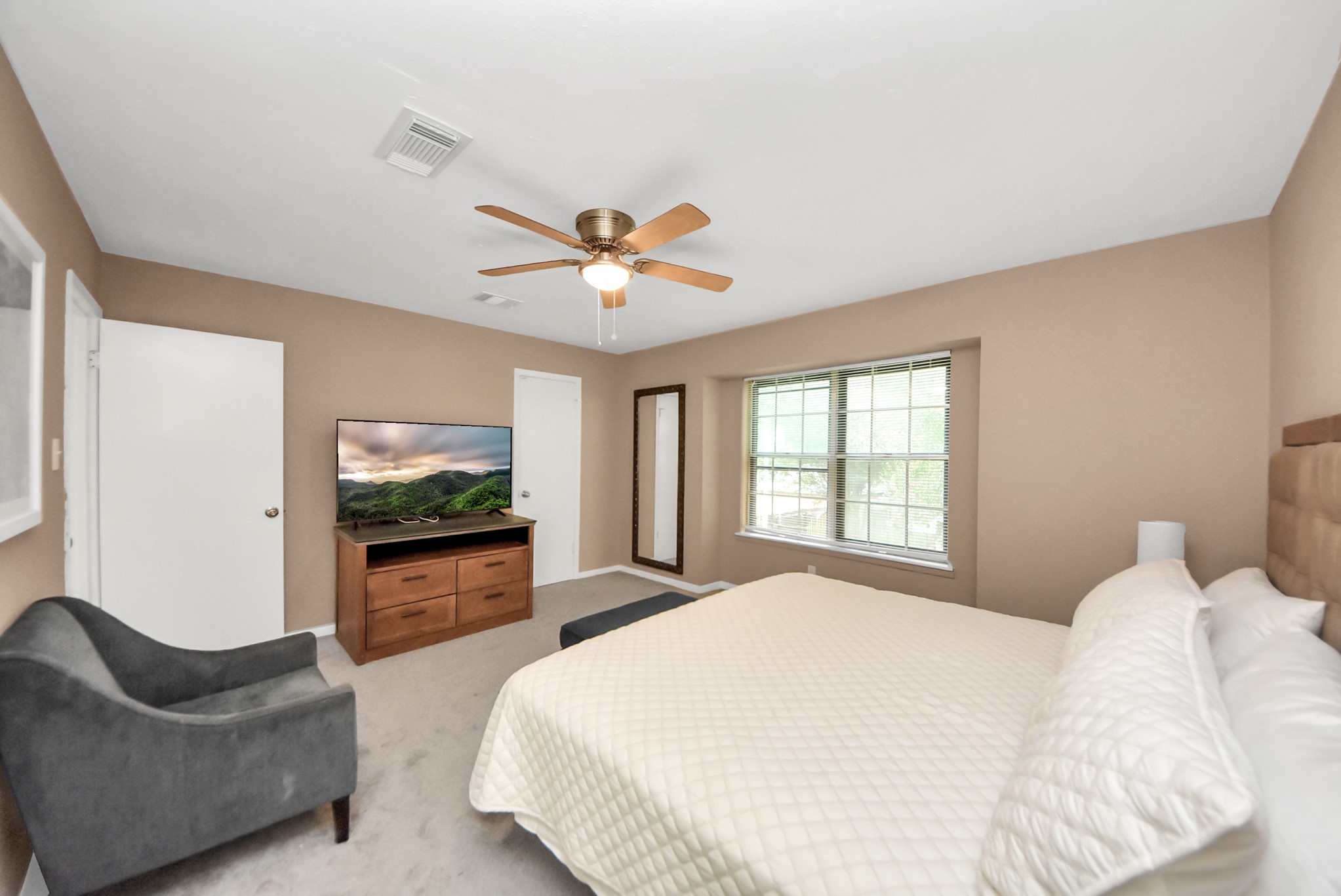 6710 Biggs Court Property Photo 27