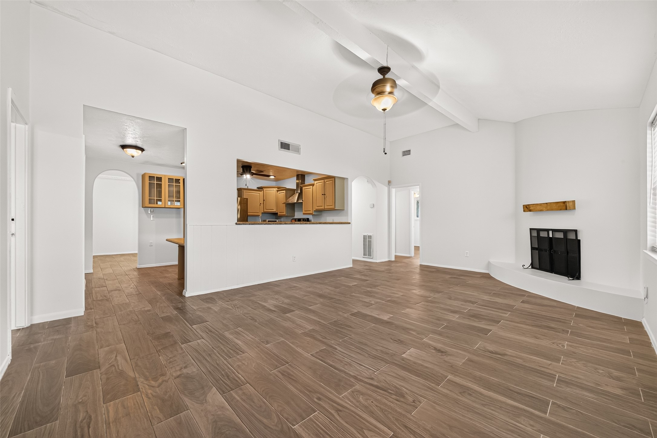 1002 Kenforest Drive Property Photo 13