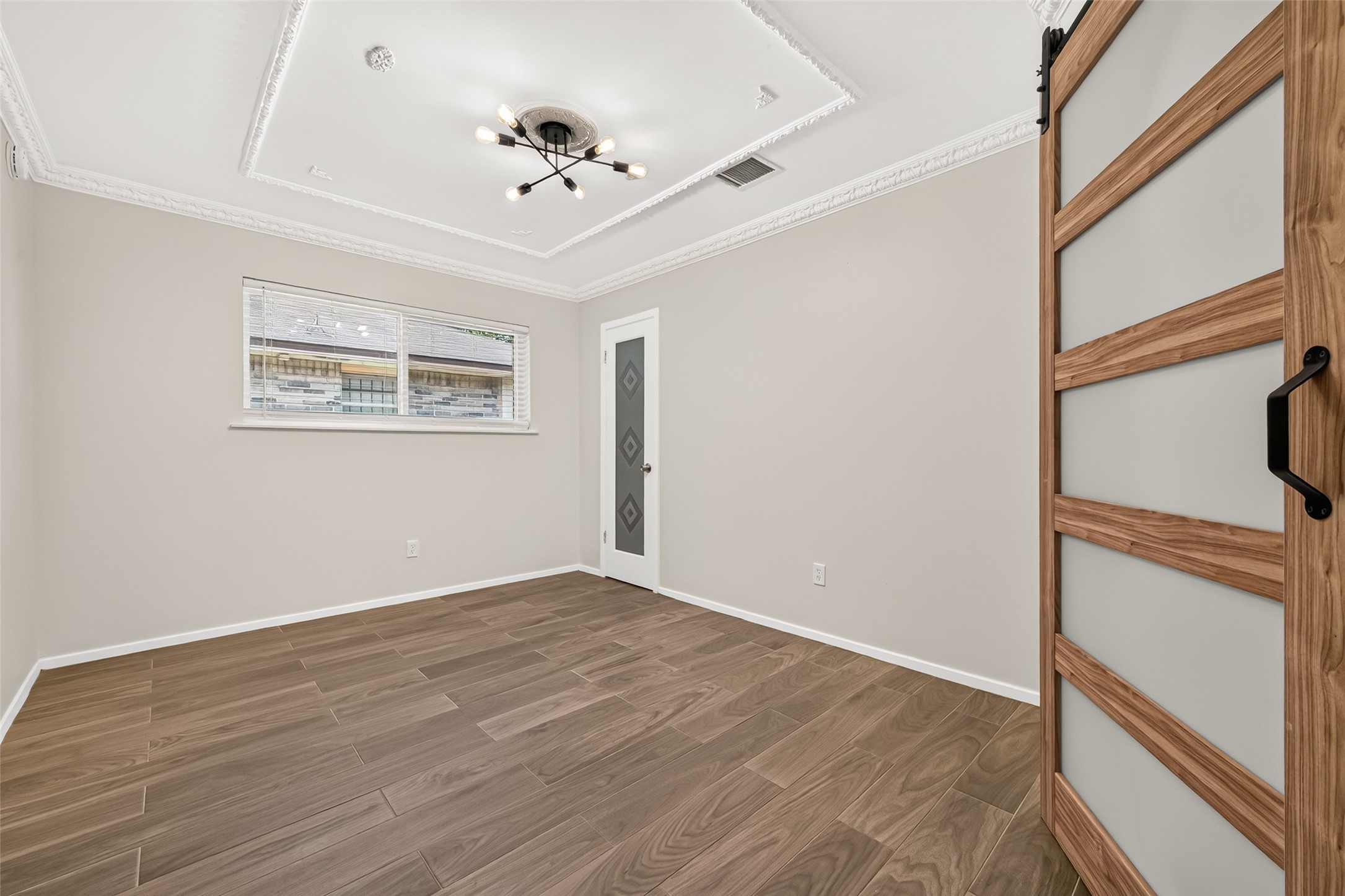 1002 Kenforest Drive Property Photo 20