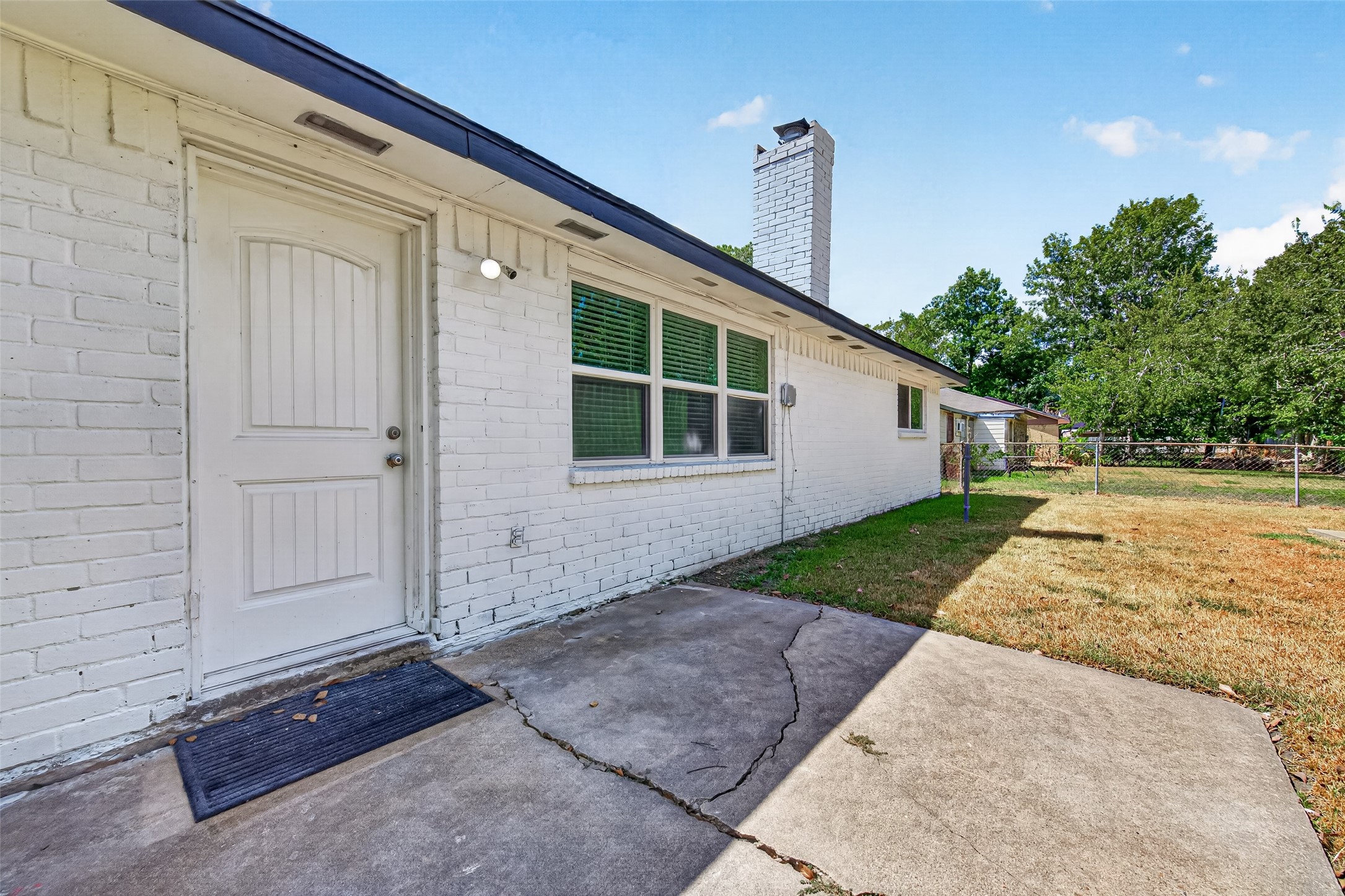 1002 Kenforest Drive Property Photo 42