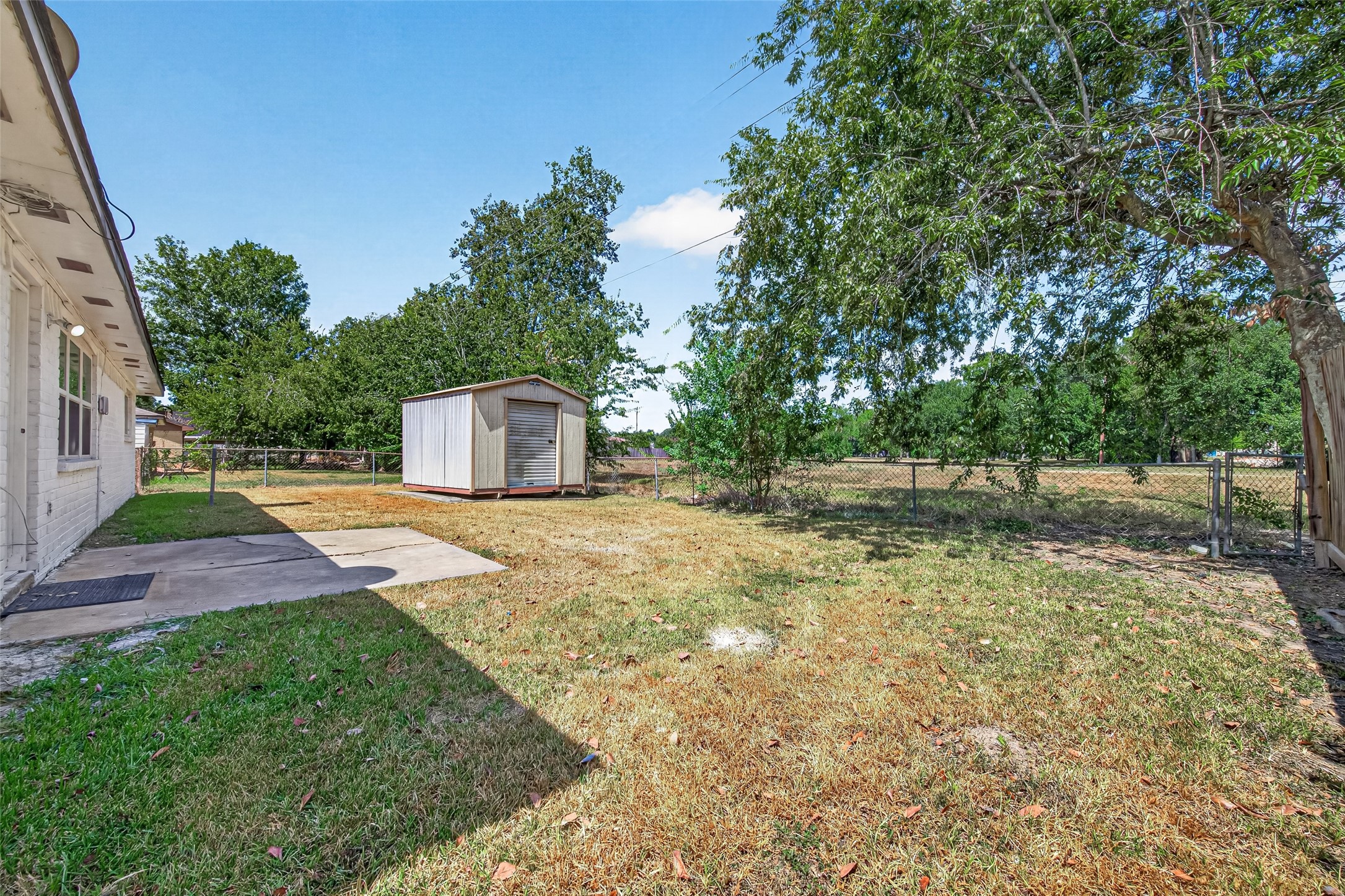 1002 Kenforest Drive Property Photo 48