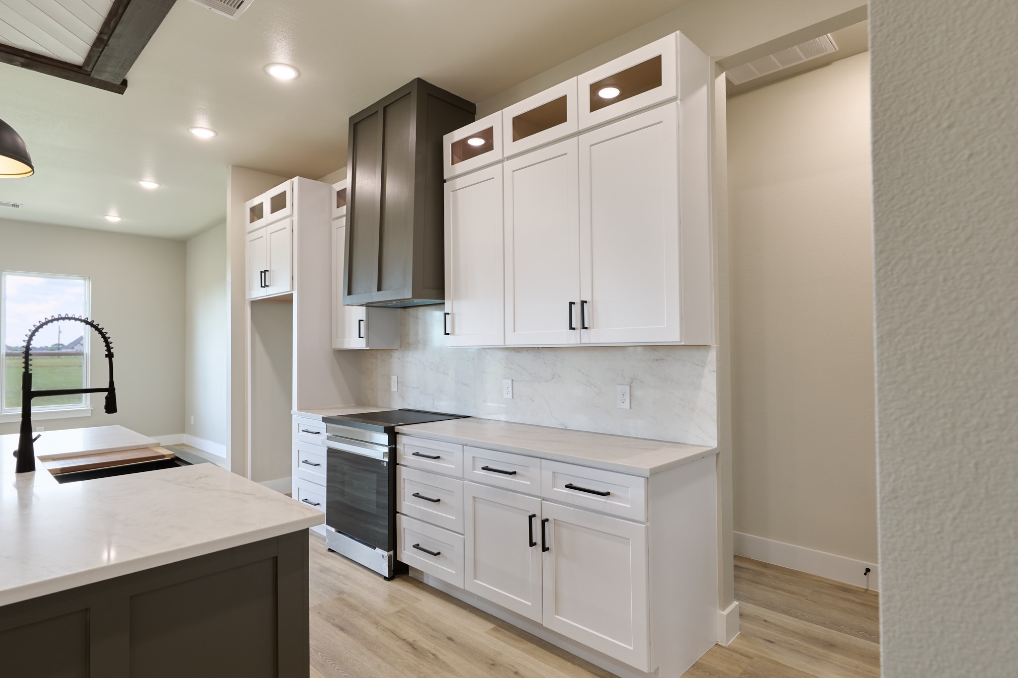 565 Longhorn Trail Property Photo 11