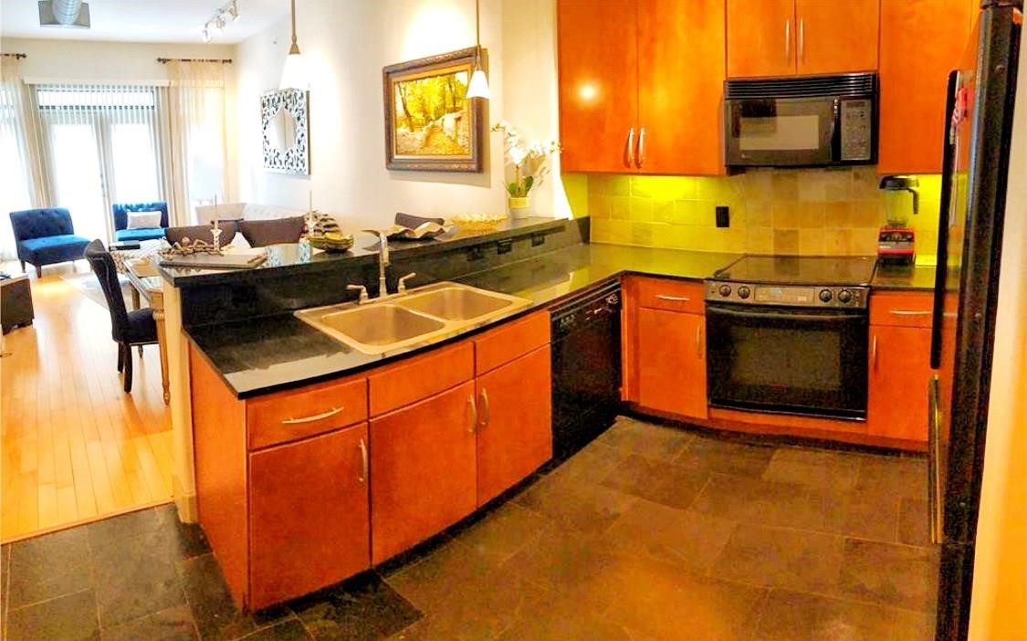 1901 Post Oak Boulevard 2219 Property Photo 4