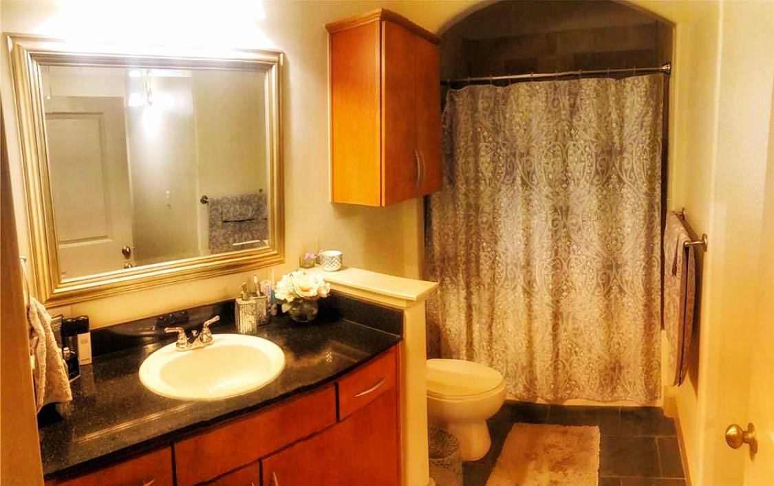 1901 Post Oak Boulevard 2219 Property Photo 8